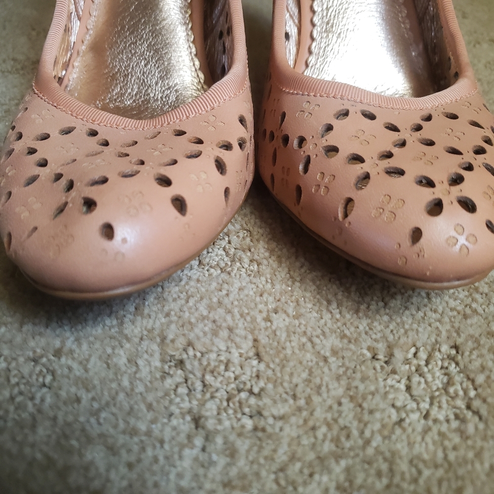 Miss Allbright Anthropologie Leather Ribbon Perforated Heels Size 8.5 - Picture 3 of 9